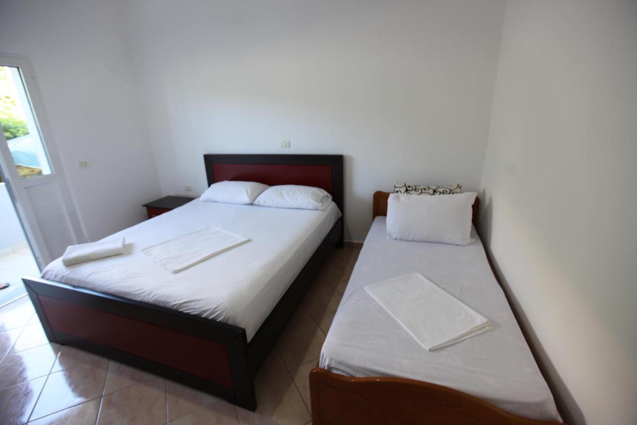 Vila Enea Εξαμίλιο Εξωτερικό φωτογραφία