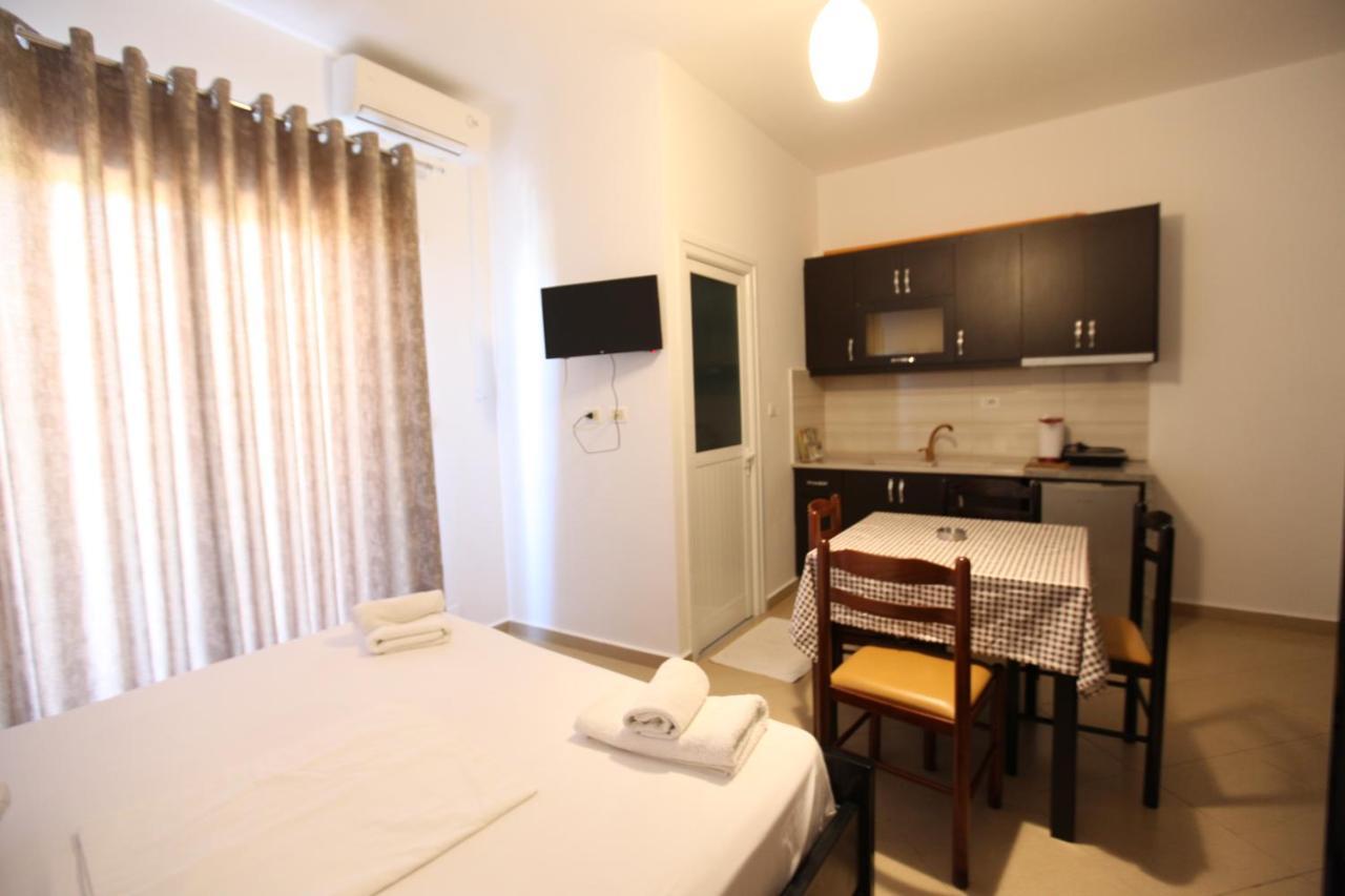 Vila Enea Εξαμίλιο Εξωτερικό φωτογραφία