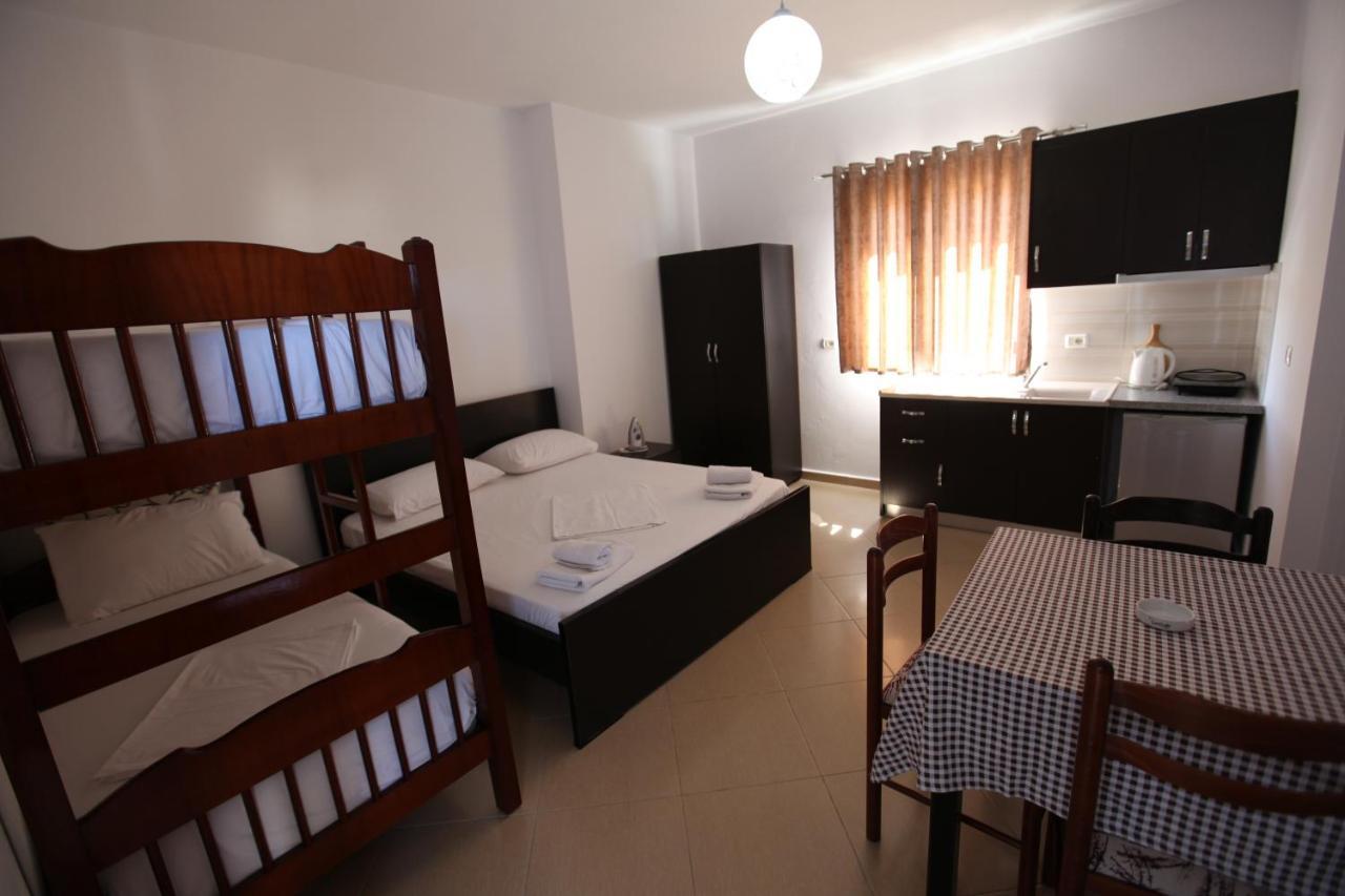 Vila Enea Εξαμίλιο Εξωτερικό φωτογραφία