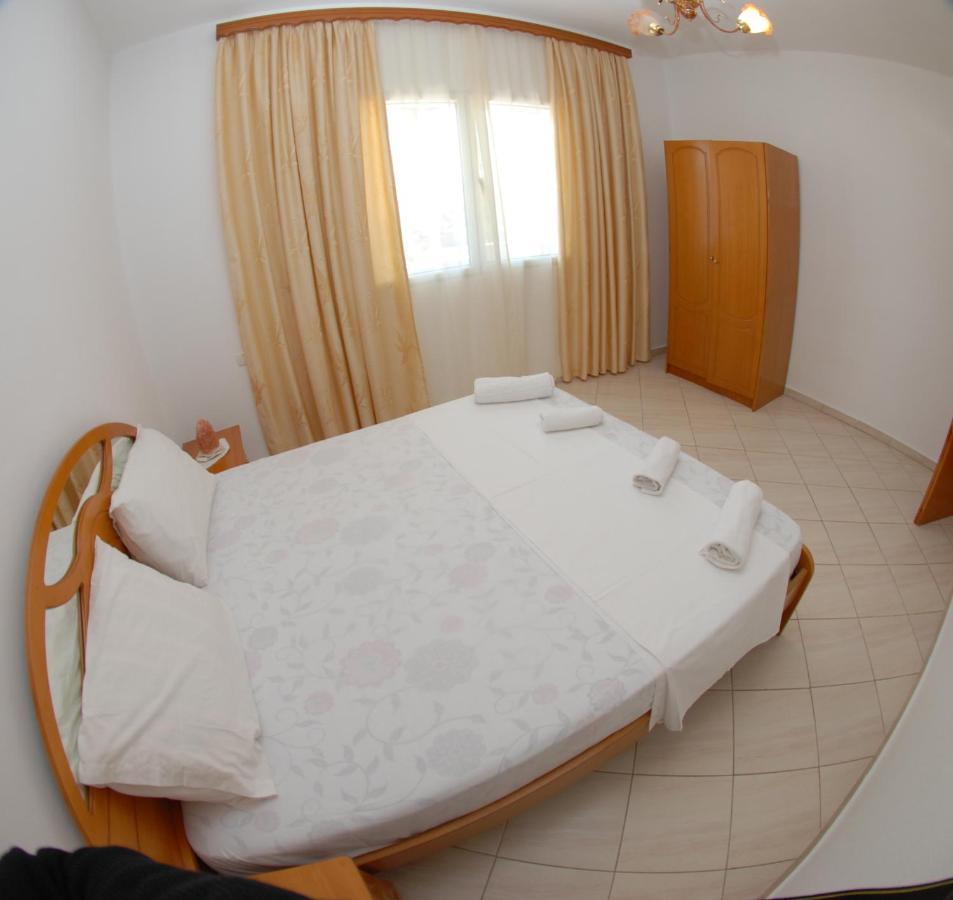Vila Enea Εξαμίλιο Εξωτερικό φωτογραφία
