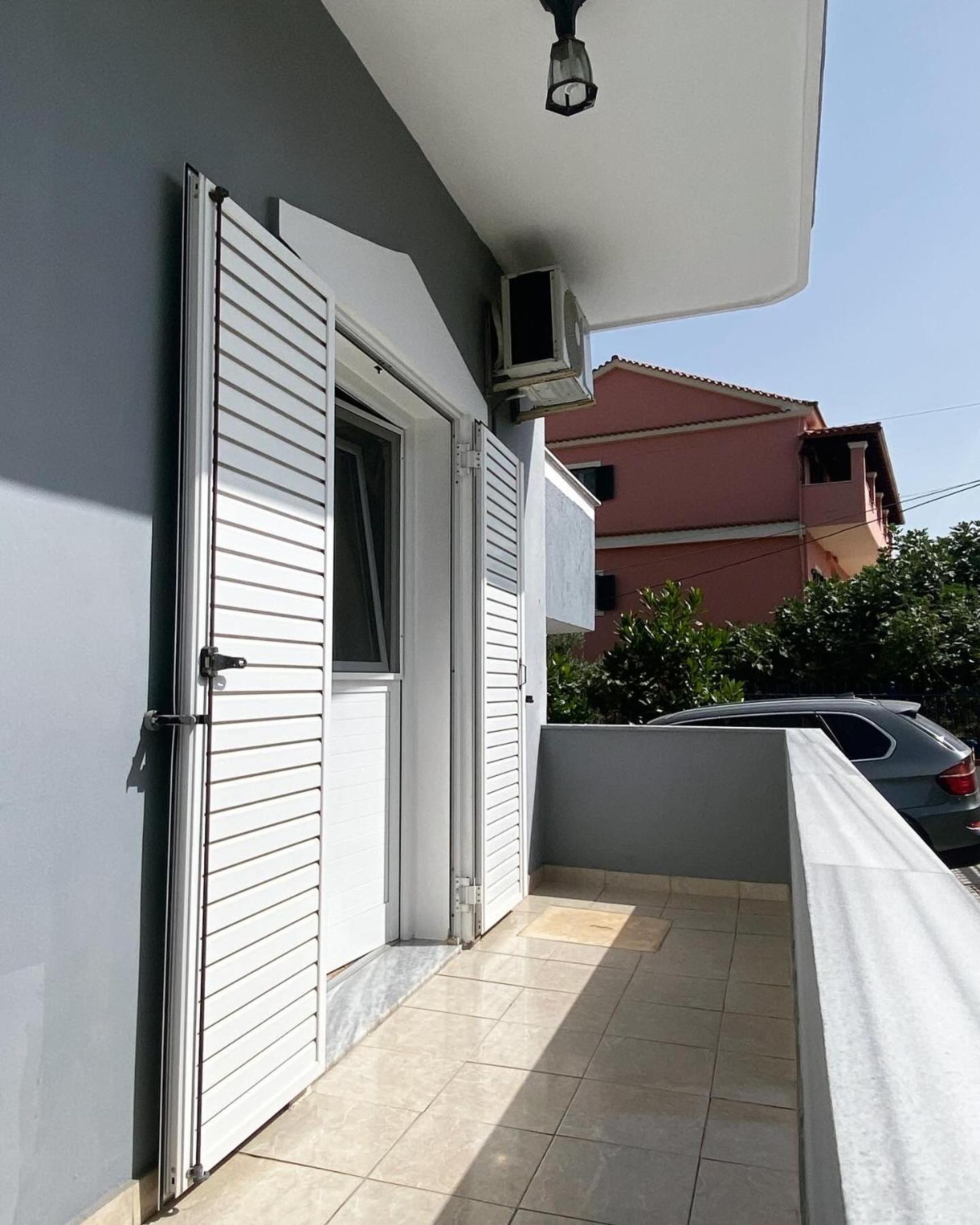 Vila Enea Εξαμίλιο Εξωτερικό φωτογραφία